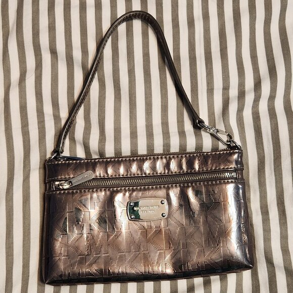 Pewter Michael Kors Wristlet - Picture 6 of 10